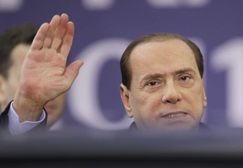 Cáfolja lemondásának hírét Berlusconi