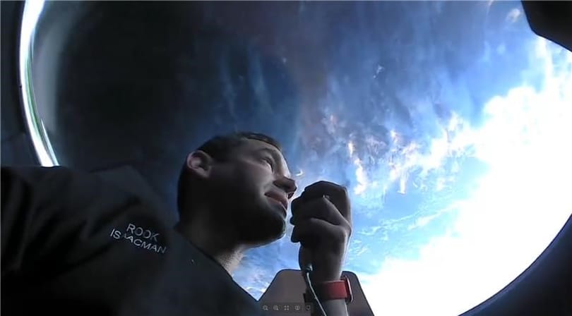 Megérkeztek az első fotók a SpaceX űrturistáitól