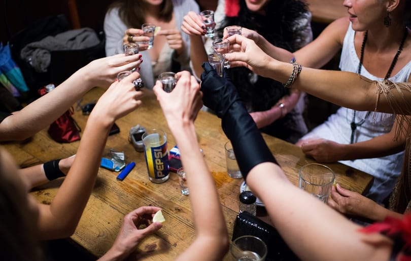 Senkinek nincs olyan kevés ideje a barátaira, mint a magyaroknak