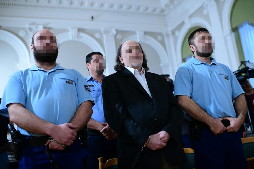 Bemutatjuk, hogyan építette fel a hallgatás falát Vásárhelyi János a bicskei gyermekotthonban