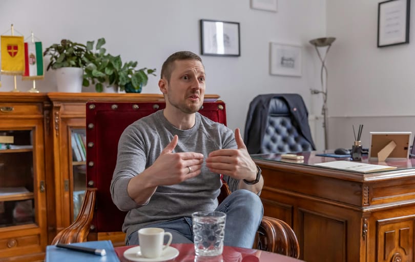 Terézváros önkormányzati lakást biztosít a bicskei áldozatoknak