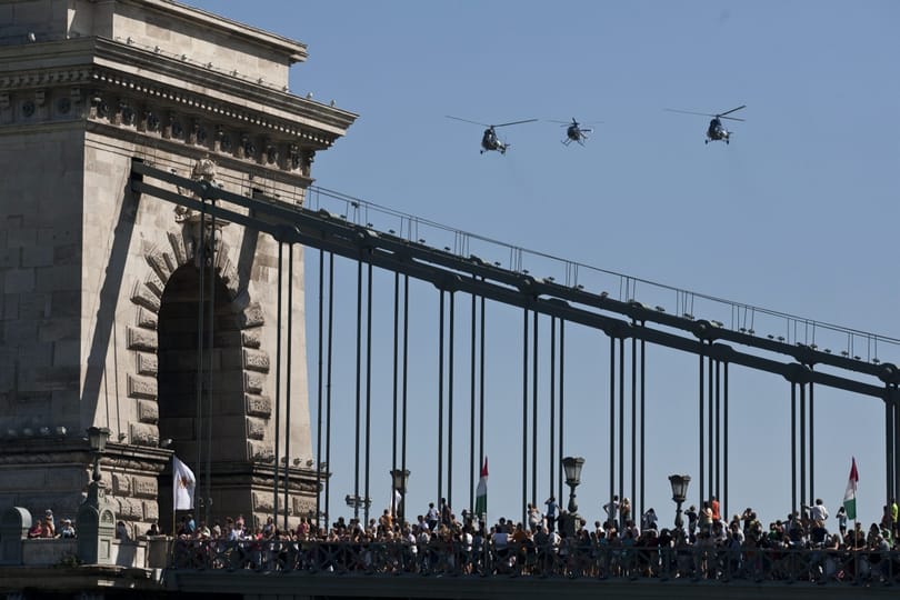 Légiparádé Budapest felett