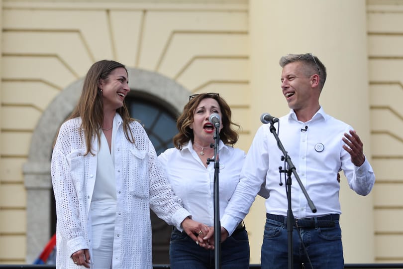 12 milliós szerződése volt korábban a KDNP-vel annak a riporternek, aki Vogel Evelinnel interjút készített