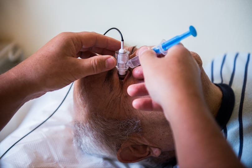 Brókerbotrány: kifizetési tilalom két egészségpénztárnál, haláleset is történt