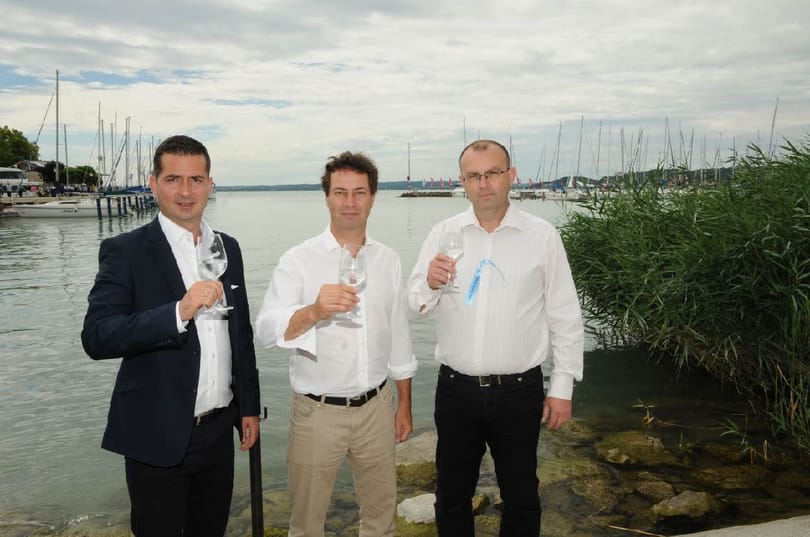 Beleivott a Balaton vizébe több állami vezető – fotó