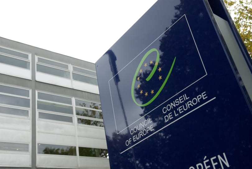 A magyarországi állami szintű korrupció megelőzését szorgalmazó lépéseket sürget az Európa Tanács korrupcióellenes csoportja