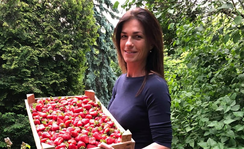 Varga Judit miniszteri szóviccel nyitotta meg az eperszezont