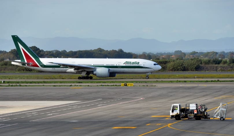 Rosszul lett egy utas, Budapesten szállt le az Alitalia szöuli gépe