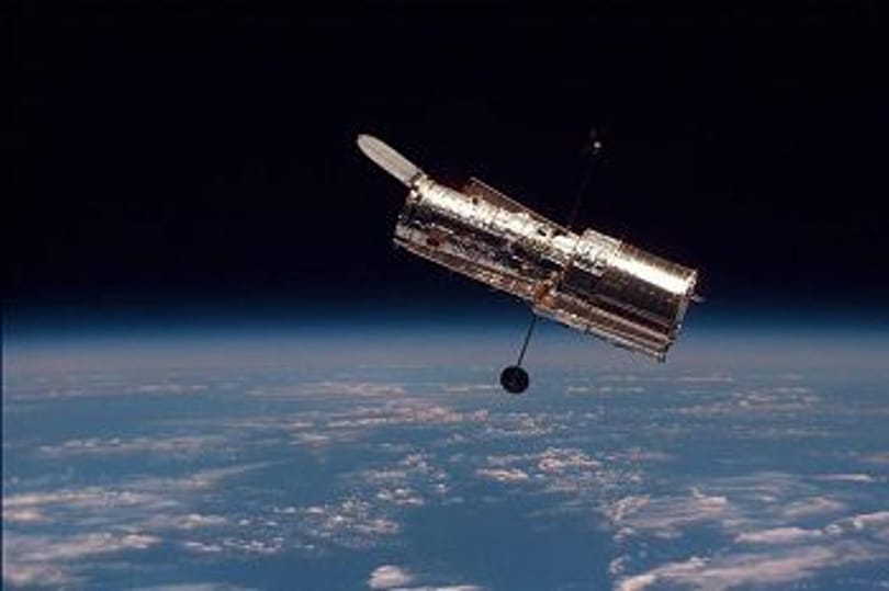 Olyan galaxist fotózott a Hubble, aminek ragyog a közepe