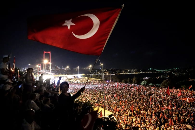 Gülen testvérét már elfogták a török rendőrök