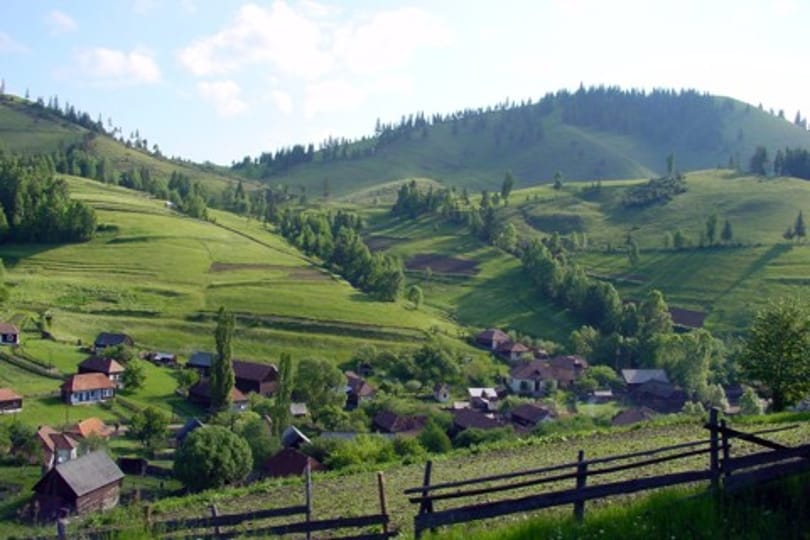Gyimesközéplok, magyar életkedv keleten