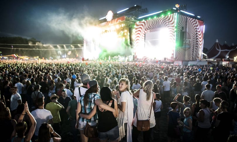 90 ezren buliztak pénteken a Szigeten