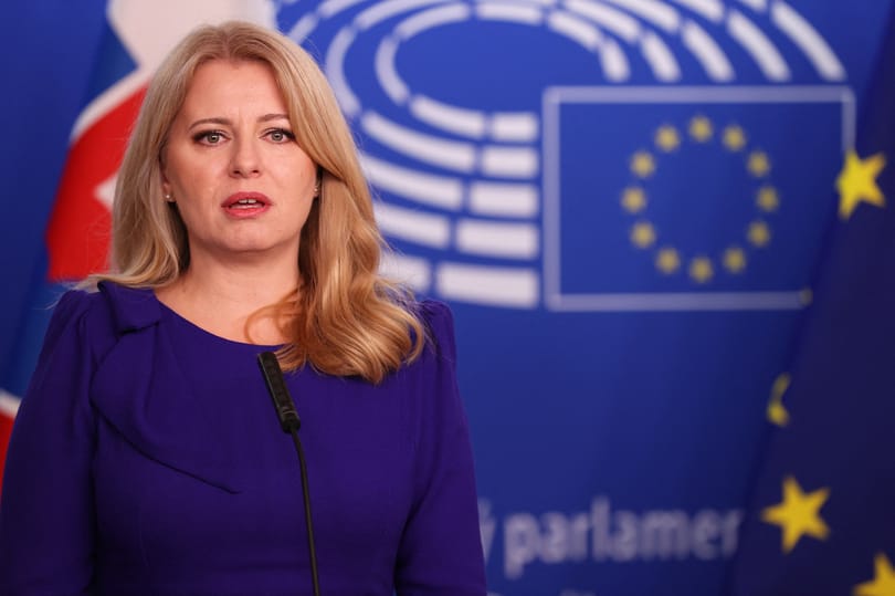 Az „illiberális demokráciát” bírálta a szlovák elnök