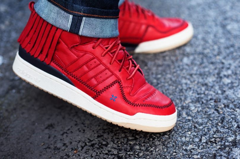 Az Adidas megpróbál rálicitálni a Nike-ra télapóügyben