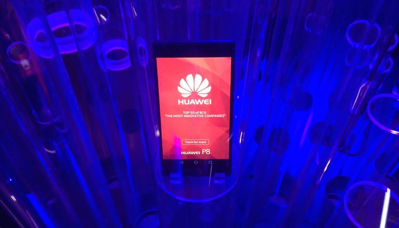 Mit jelent a Huaweinek adott 90 napos haladék? Lesznek új telefonok?