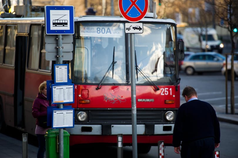 Régi, budapesti trolikat bérelne Szeged