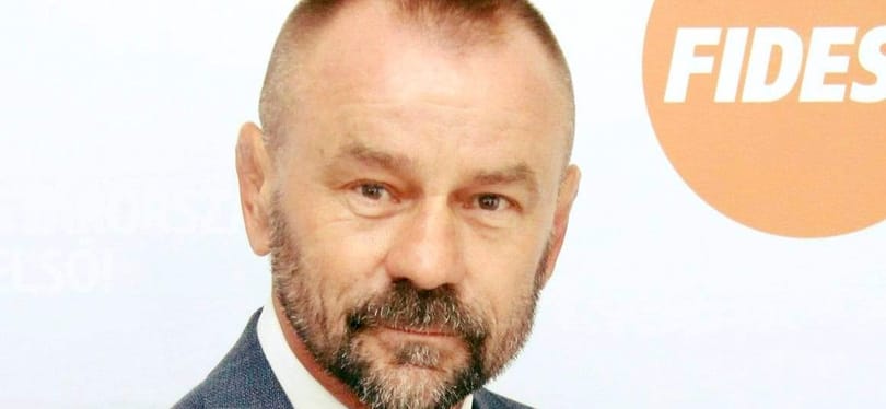 Lemondott a fideszes képviselő, aki egy halálos baleset áldozatáról tett ki fotót a Facebookra