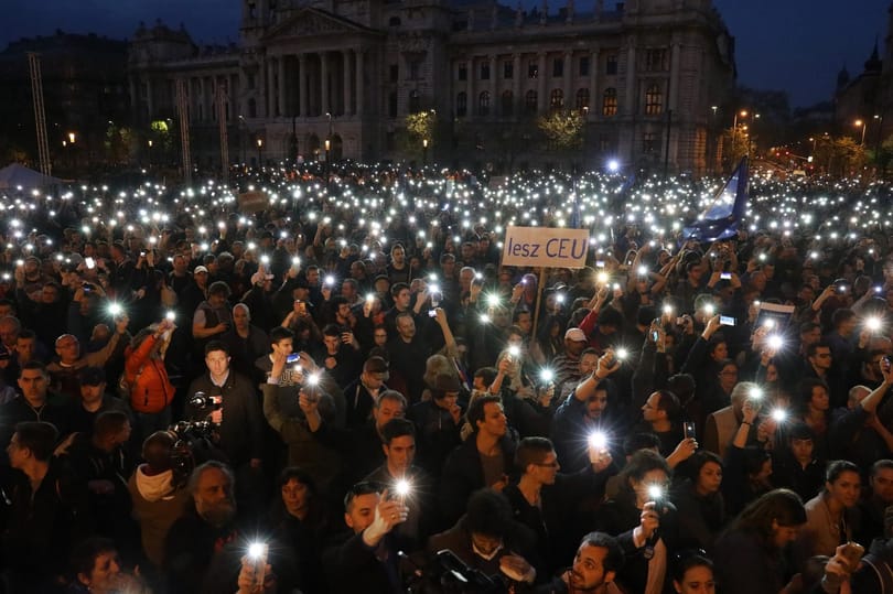 Balavány: Srácok, gyerünk, csináljatok politikát!