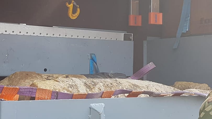 A vonatközlekedés is változik a Bozsik Stadionnál talált bomba miatt