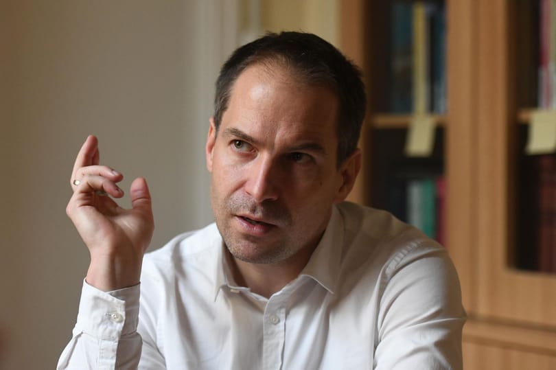 Petíció indult a kormánymédia Krekó Péter elleni uszítása miatt