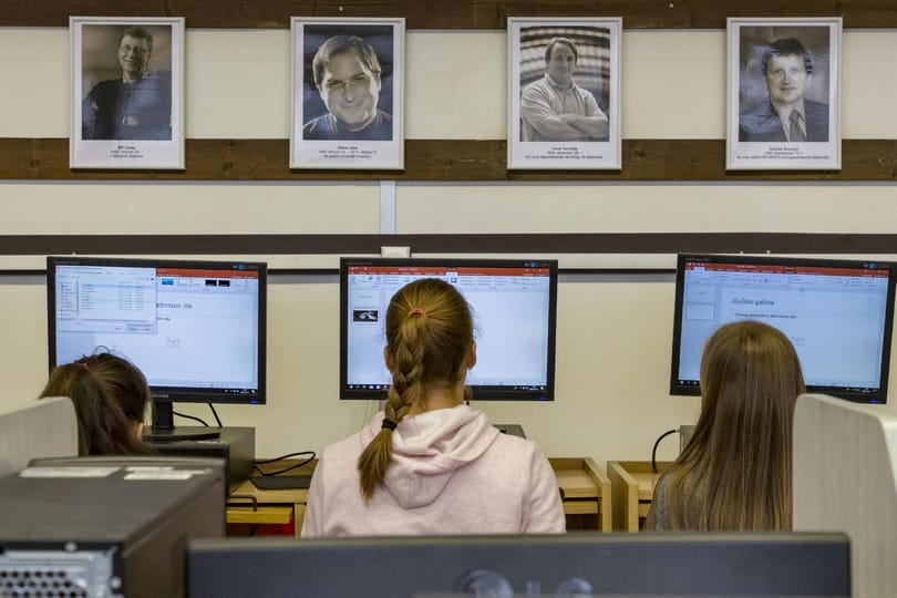Csak betanított munkához elegendő képességeket szerez az általános iskolában a gyerekek 40 százaléka