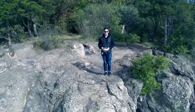 Videó: Ilyen, ha drónnal készít valaki szelfit