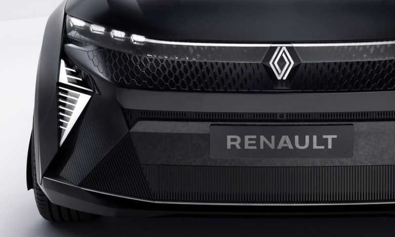 Merőben új dizájn a felfrissített Renault Clión, itt az első kémfotó
