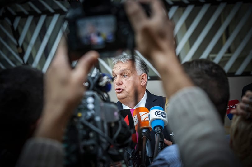 Dezső András: Kevés dolog annyira értelmetlen, mint az, amit Orbánék csinálnak a svédekkel NATO-ügyben