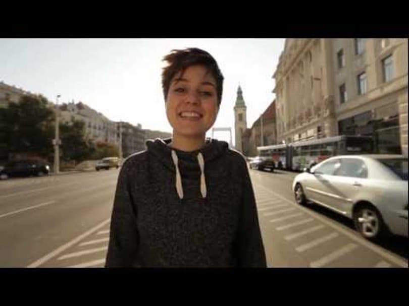 Troll a KIM-ből: Navracsics embere álnéven biztatta közösülésre a tüntetés szervezőjét