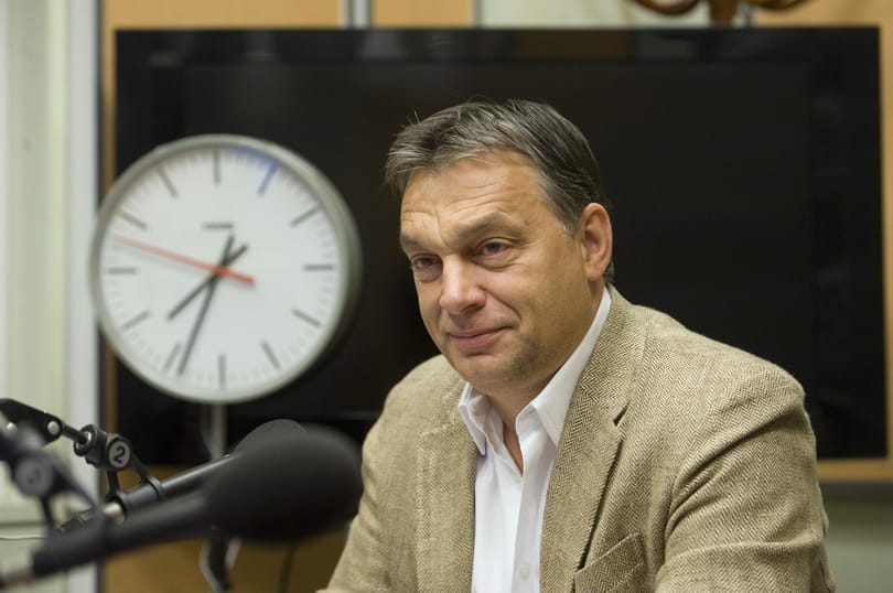 Orbán örül a tegnapi újságnak
