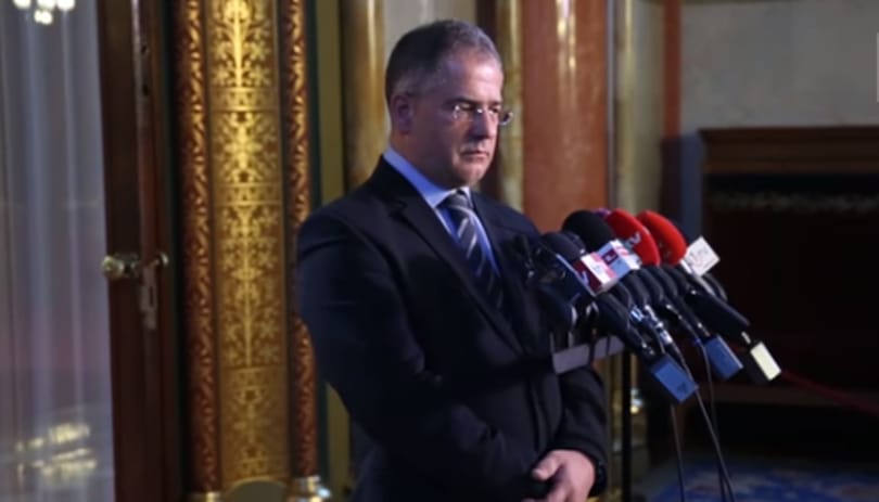 Ahogy Kósa magyarázza a közpénz-alapítvány-pénz ciklust, nem teszi úgy senki