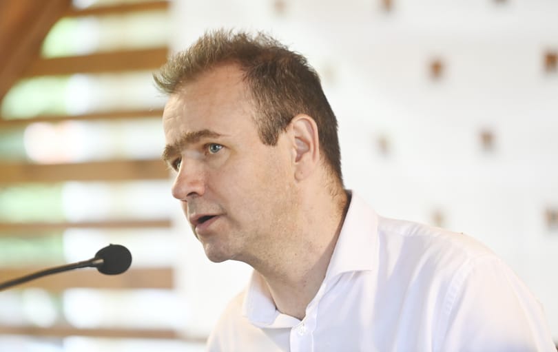 Búcsút int helyettes államtitkári posztjának a volt hírszerzőfőnök