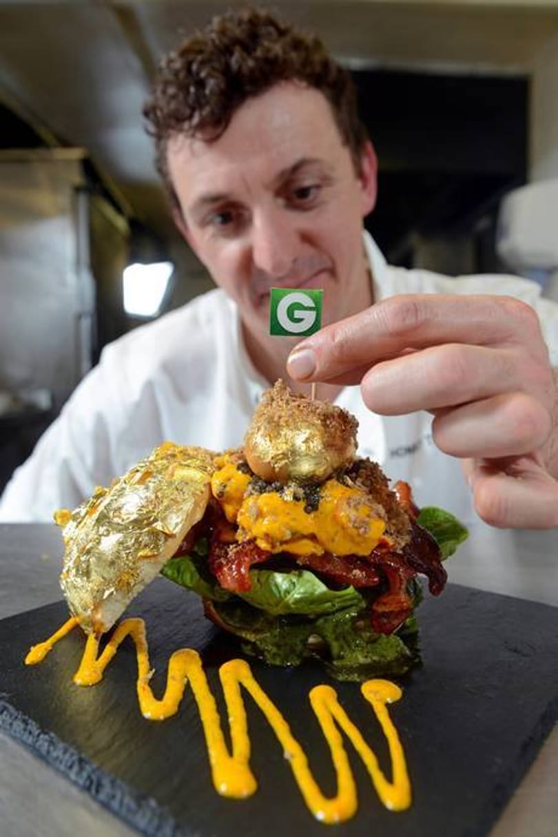 Fotó: Így néz ki egy 400 ezer forintos hamburger