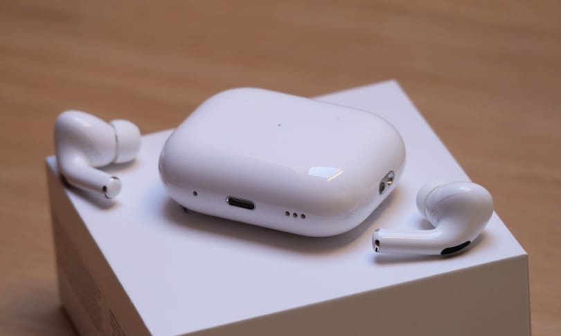 Olyan funkciókat hozhat az AirPods fülhallgatókba az Apple, amelyekre nem sokan gondoltak