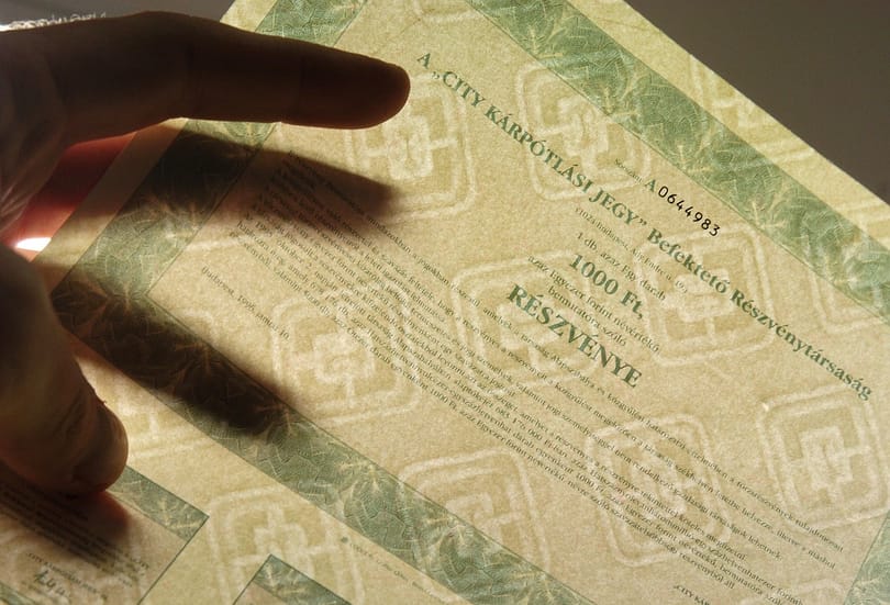 Vita a kárpótlásról: volt, aki 180 méter hosszú, 8 centi széles földet kapott vissza