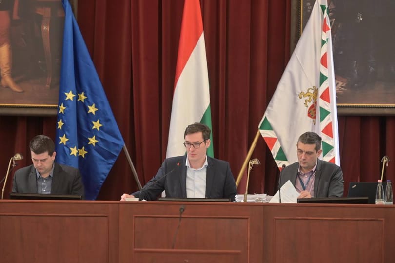 Bauer: A Fidesz-fertőzés koronavírusként ragad ellenfeleire