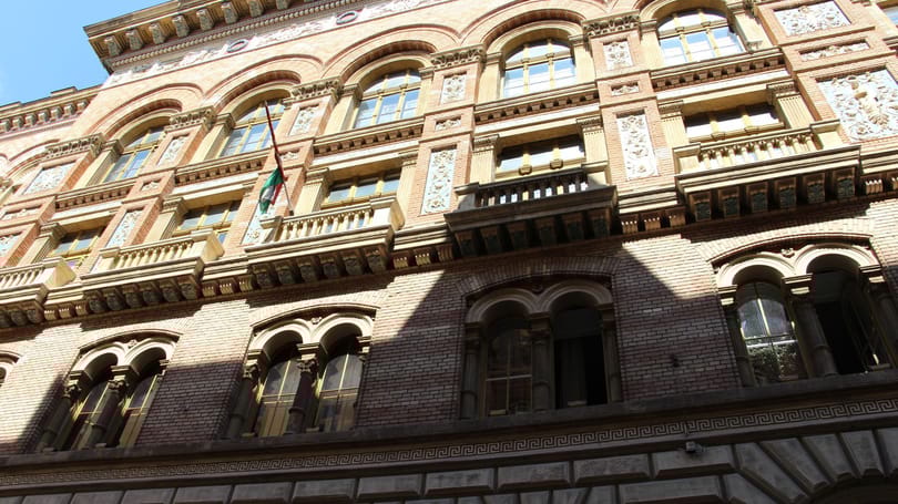 Kormányhivatali dolgozók ellen nyomoz az ügyészség