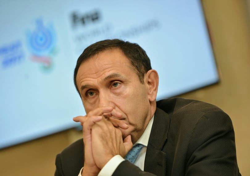 A Hosszú Katinka mellett kiálló menedzseriroda szerint Gyárfás lemondása még nem elég