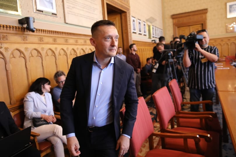 Rogán mindkét jelöltjét támogatja a nemzetbiztonsági bizottság a titkosszolgálatok élére