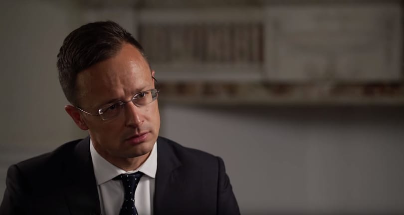 Szijjártó vs. Amanpour: 