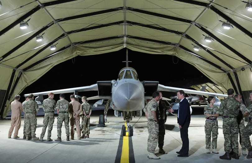 Az Iszlám Állam olajára csaptak le először a brit harci gépek