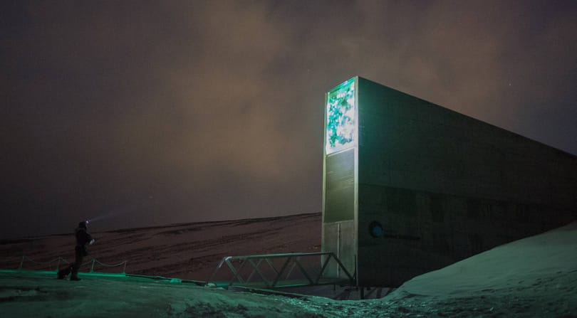 Kinyitották az ítéletnapi tárolót, ahol -18 Celsius-fokon 1000 éven át őrzik a magmintákat