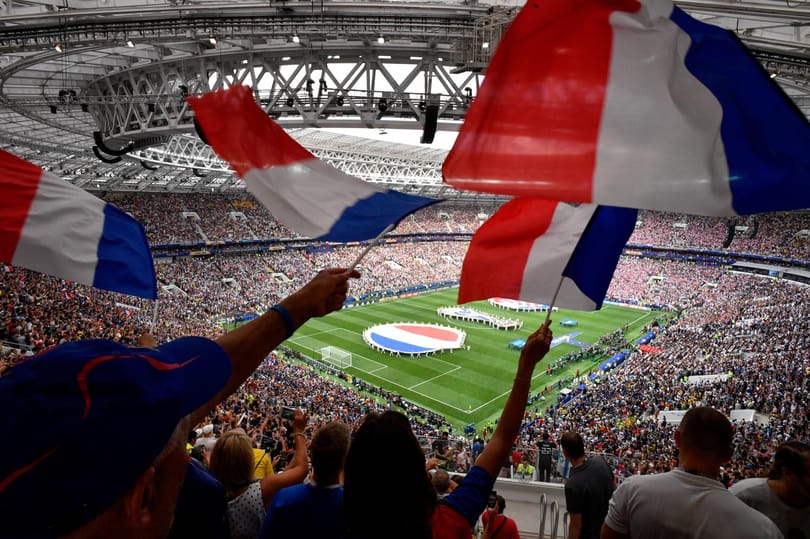 Francia állampolgárságot kér a brit miniszterelnök apja, hogy EU-polgár maradjon