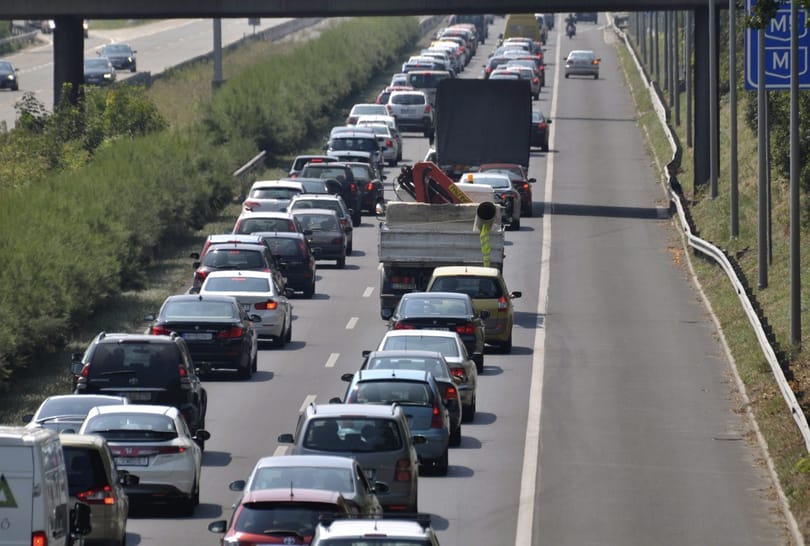 Már keresik a háromsávos M7-es tervezőjét