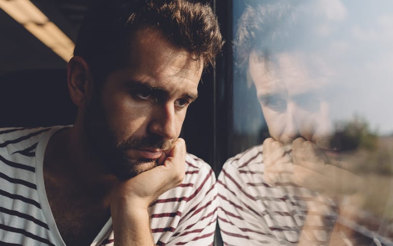 Nem csak novemberben kellene beszélnünk a férfi depresszió és öngyilkosság problémájáról