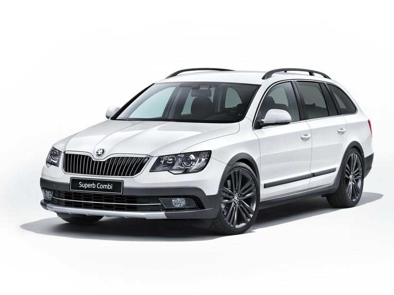 Csendben megérkezett a Skoda Superb kombi terepezős változata