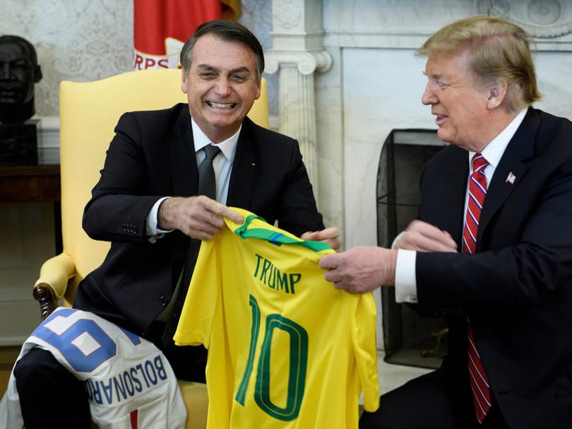 Trump most Brazíliával akar vámháborút vívni, hogy megmentse a perbe fogott Bolsonarót