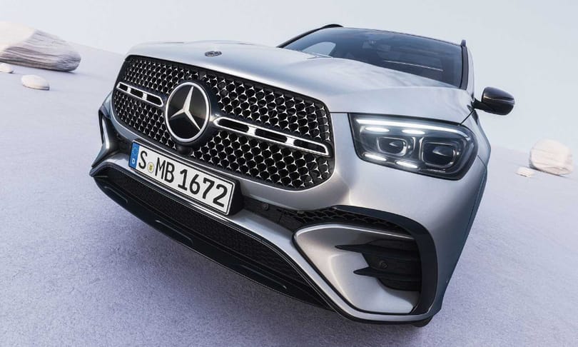 Itt a megújult, már csak hibridként kapható Mercedes GLE