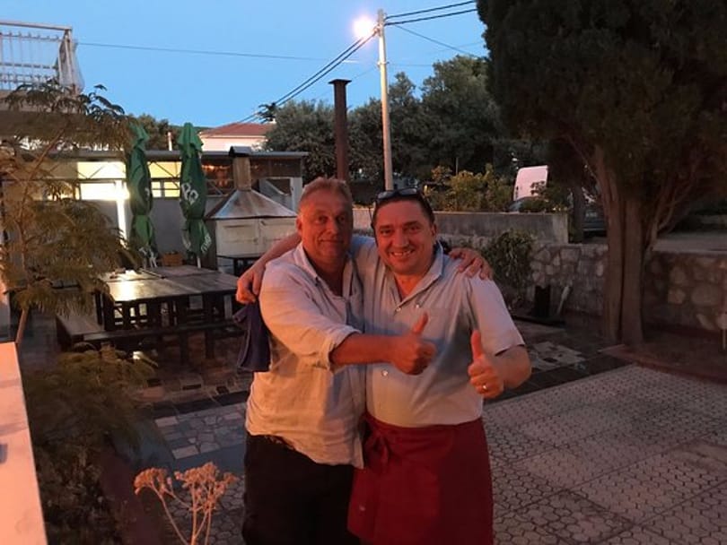 Tengerparti szálláshoz ragaszkodik Orbán, ha nyaral
