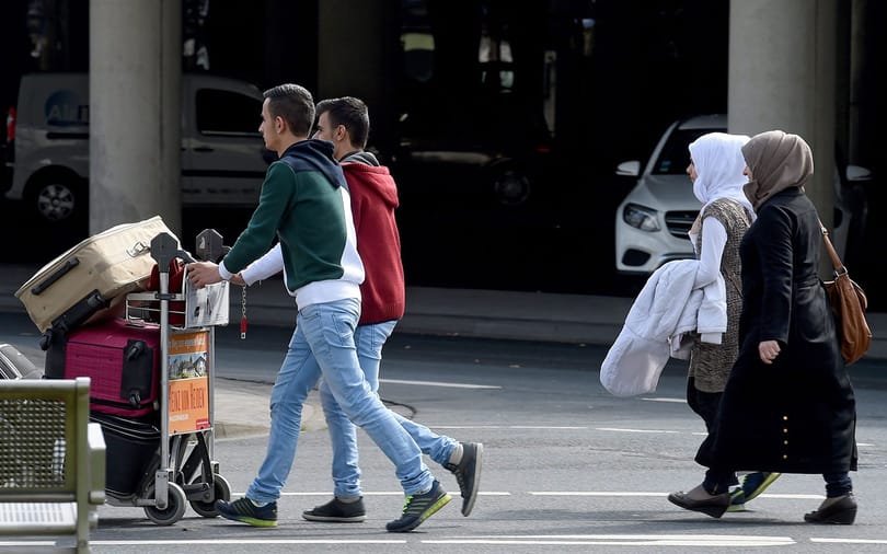 Franciaországban nem bűn többé, ha valaki önzetlenül segít illegális bevándorlóknak